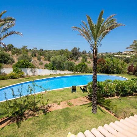 لاغوس D02 - Heaven Golf Villa المظهر الخارجي الصورة