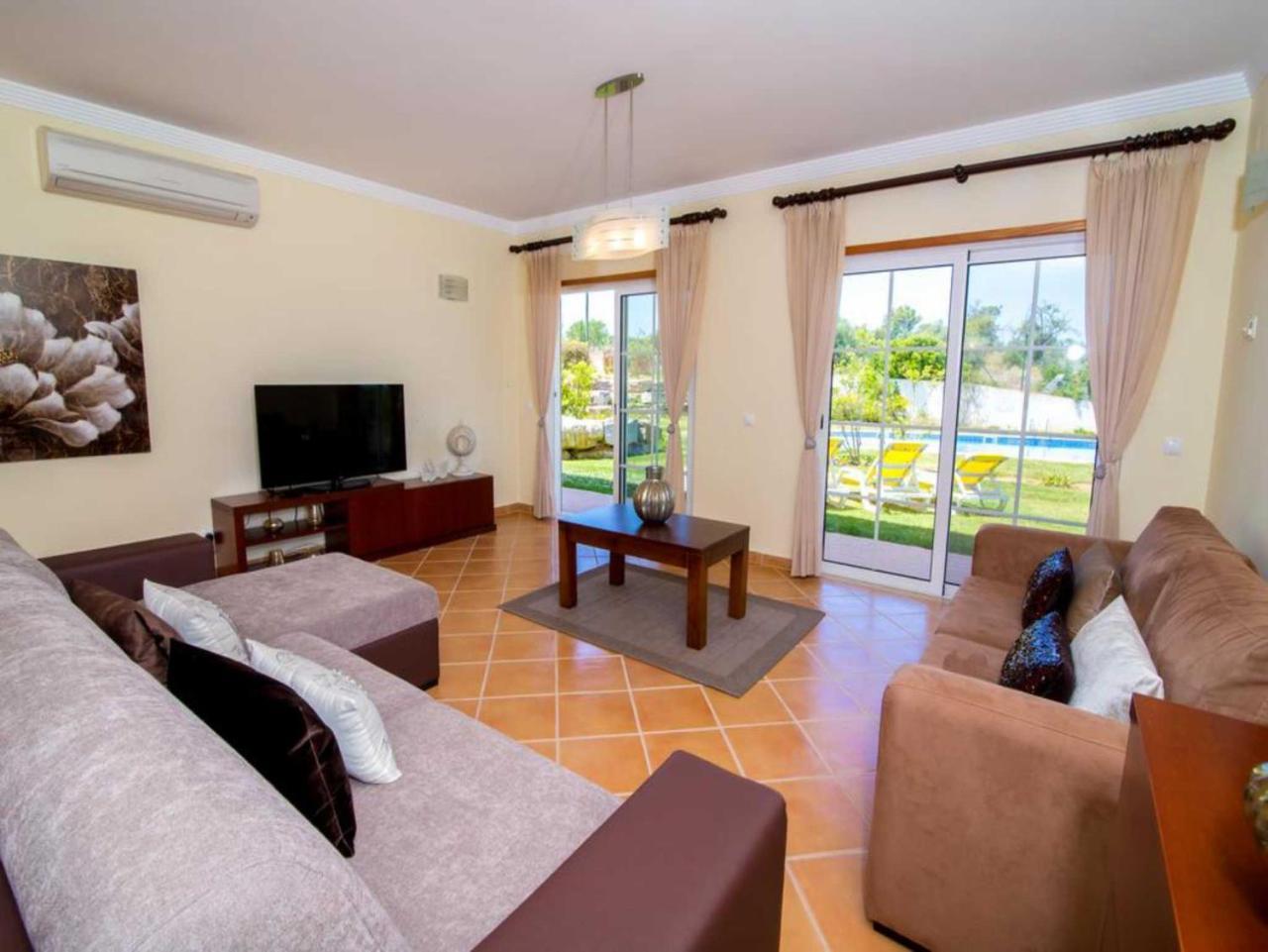 لاغوس D02 - Heaven Golf Villa المظهر الخارجي الصورة